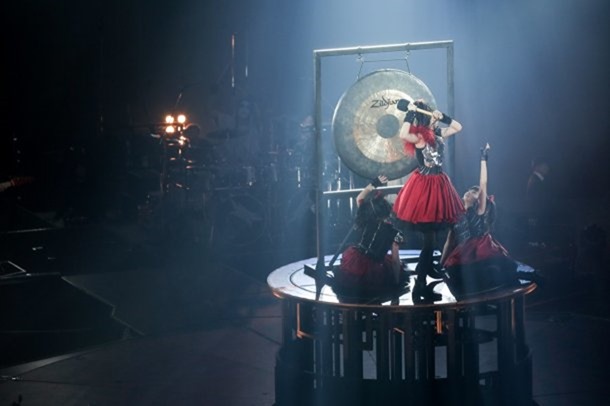 news_large_babymetal_0302b news_large_babymetal_0302b