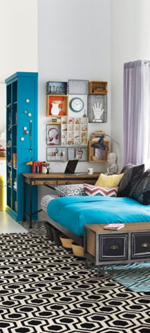 [h_fall_0801_btc_teen_bedroom_tall3.jpg]