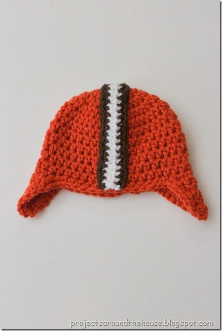 Crochet Footbal Helmet Hat Pattern 0-3 Month Crochet Footbal Helmet Hat Pattern 0-3 Month