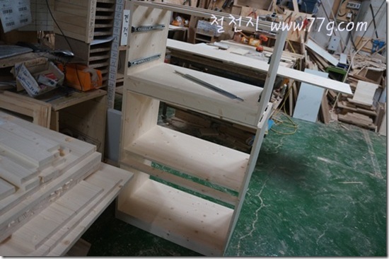 77gDSC04344-20121121-160909