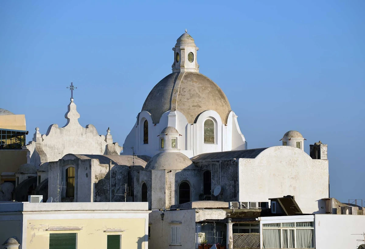 santo-stefano-capri-italy - Santo Stefano is a Catholic church and former cathedral on the island of Capri.