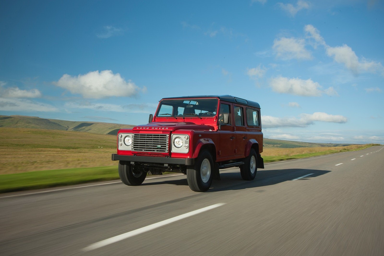 [Land-Rover-Jaguars-7%255B2%255D.jpg]