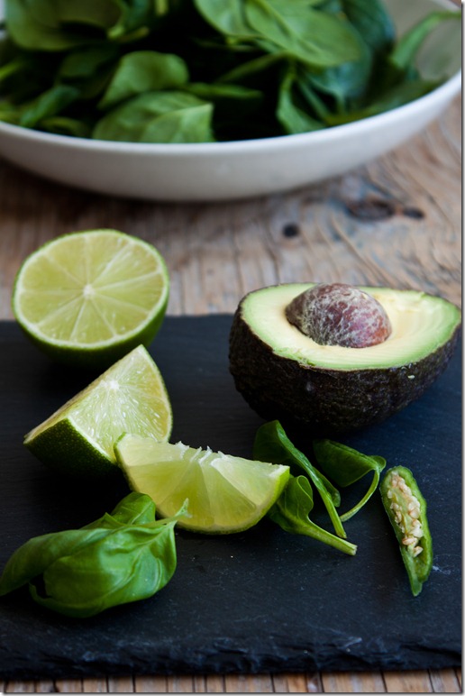 Limes, spinach and avocado (1 von 1)