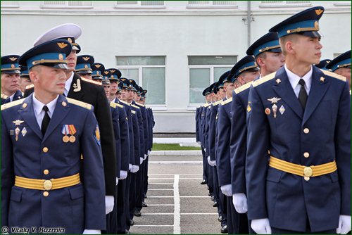 Фотографии 132-го выпуска РВВДКУ