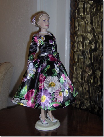 Grace Kelly Black Print Dress 5