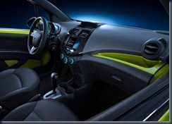 2013-Chevrolet-Spark-Interior-desain-01