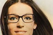 Nana Mouskouri