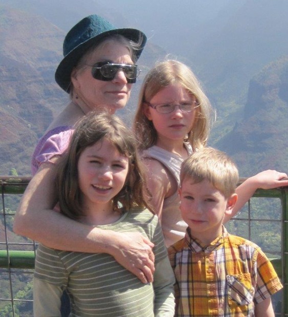 Teena & grandkids at Waimea Canyon Overlook