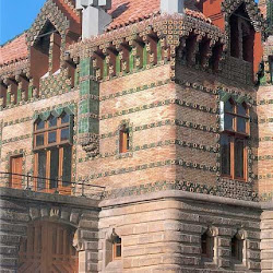 69.- Gaudí. Capricho de Comillas