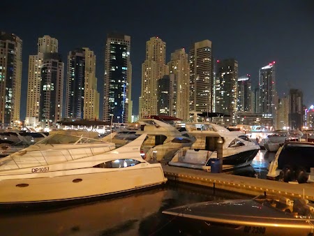26. Dubai Marina noaptea.JPG