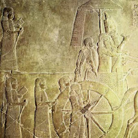 20. Palacio de Nínive. Asurbanipal en un desfile