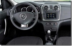 Dacia Logan en Sandero II in detail 01