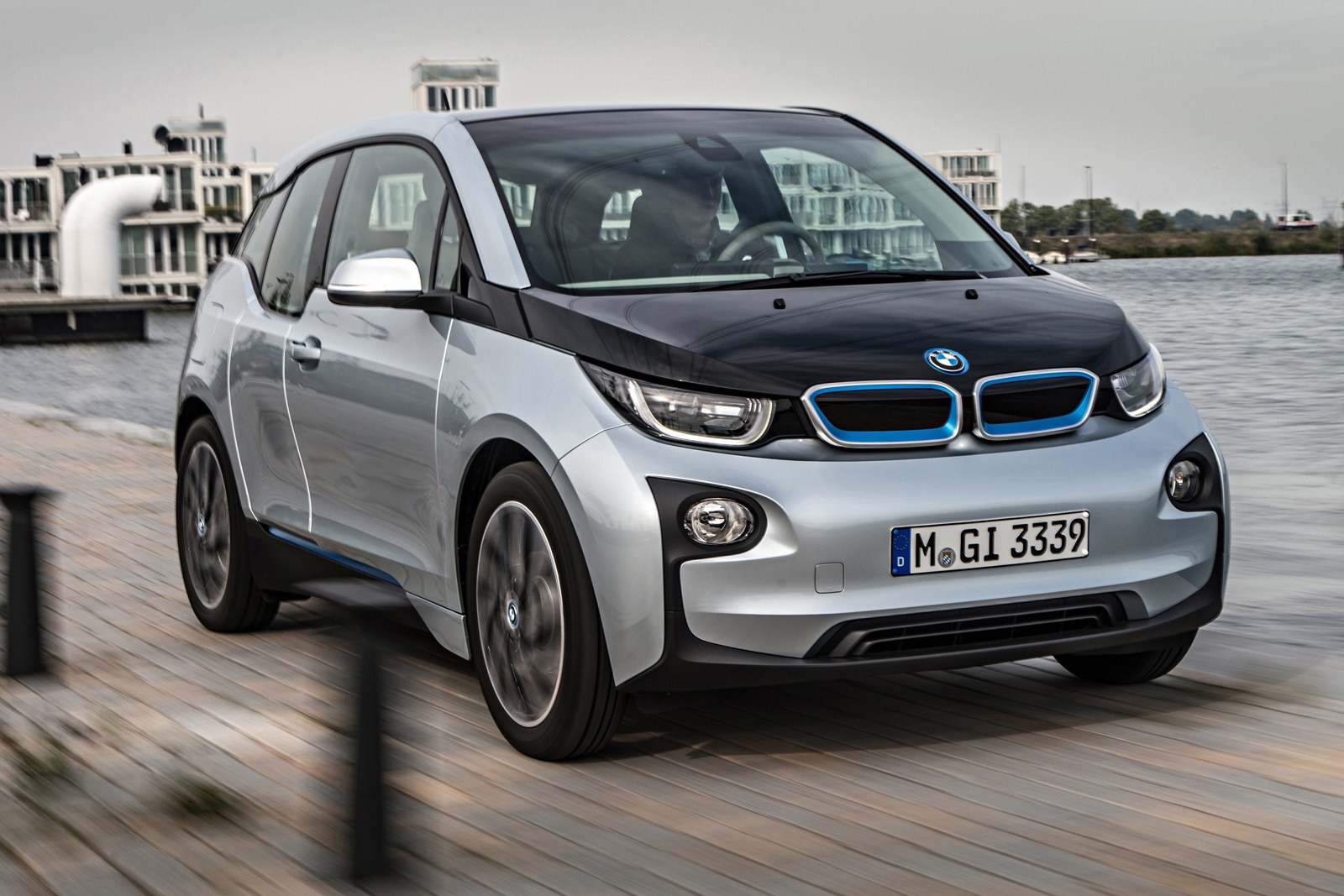 [2014-BMW-i3-73%255B2%255D.jpg]