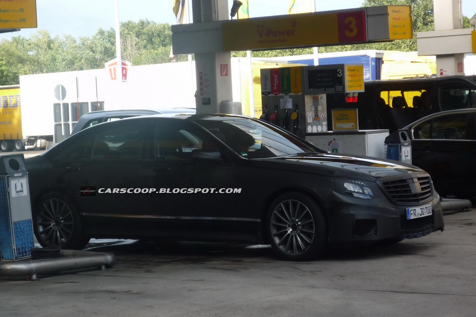 [2014-Mercedes-S-CLass-AMG-0008%255B3%255D%255B2%255D.jpg]