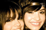 Selena Gomez & Demi Lovato