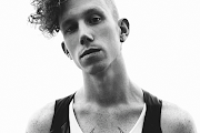Erik Hassle