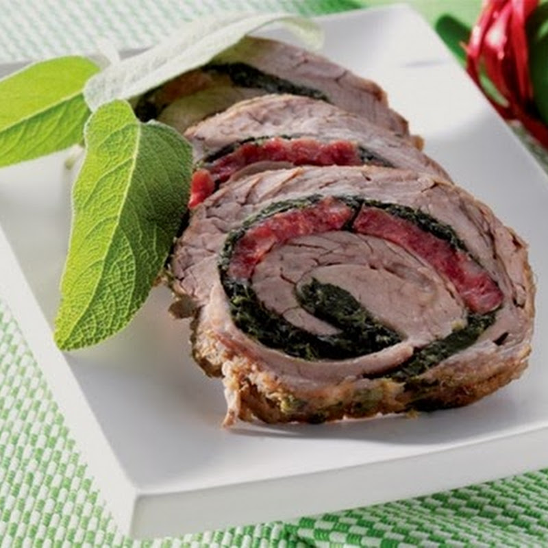 Cotechino arrotolato in fesa di vitello e spinaci.