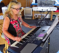 Desiree Barrows playing her Korg Pa500.