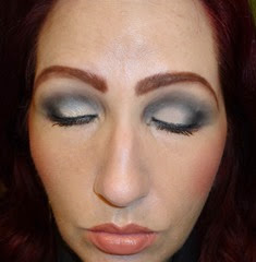 All Access Glam Gold & Silver Eye and Face Palette_Silver look eyes closed