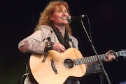 Eddi Reader