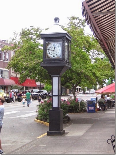 IMG_7793 Lumberman's Bank Clock in Longview, Washington on July 28, 2007
