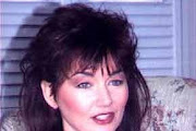Lari White