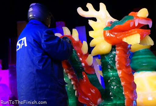 Ice Carver at Gaylord Palms