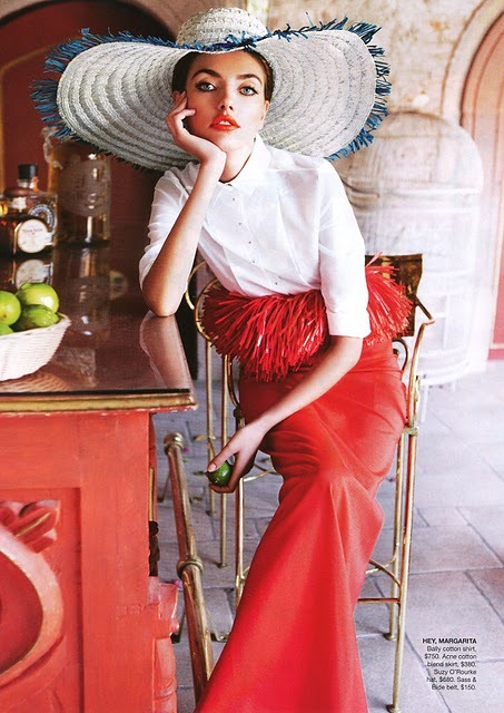 [1by-Nicole-Bentley-fashioneditor-Meg.jpg]