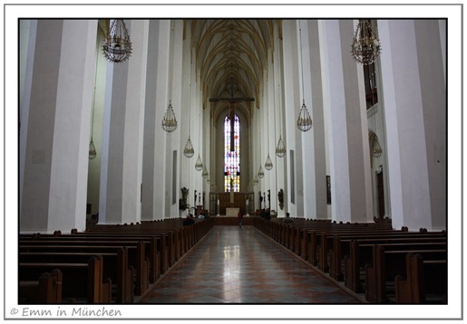 Interior and alter of Munich Frauenkirche