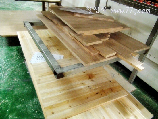 [DSC05931-20120518-1825213.jpg]