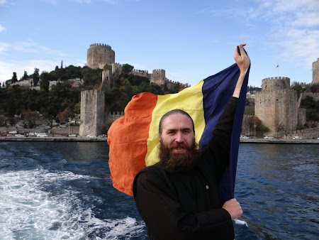  Cu steagul Romaniei pe Bosfor