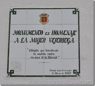 Vejer de la Frontera. Monumento a la Mujer Vejeriega. Cartel- DSC_0349