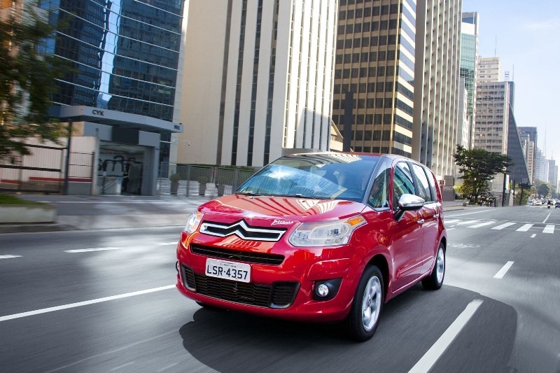 [Giulliano%2520Ricciardi%2520029bx%255B3%255D%255B2%255D.jpg]