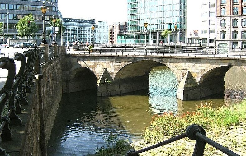 hamburg-bridges-10 hamburg-bridges-10