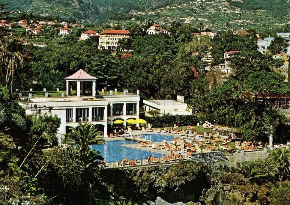 [Reids-Palace-Hotel.613.jpg]