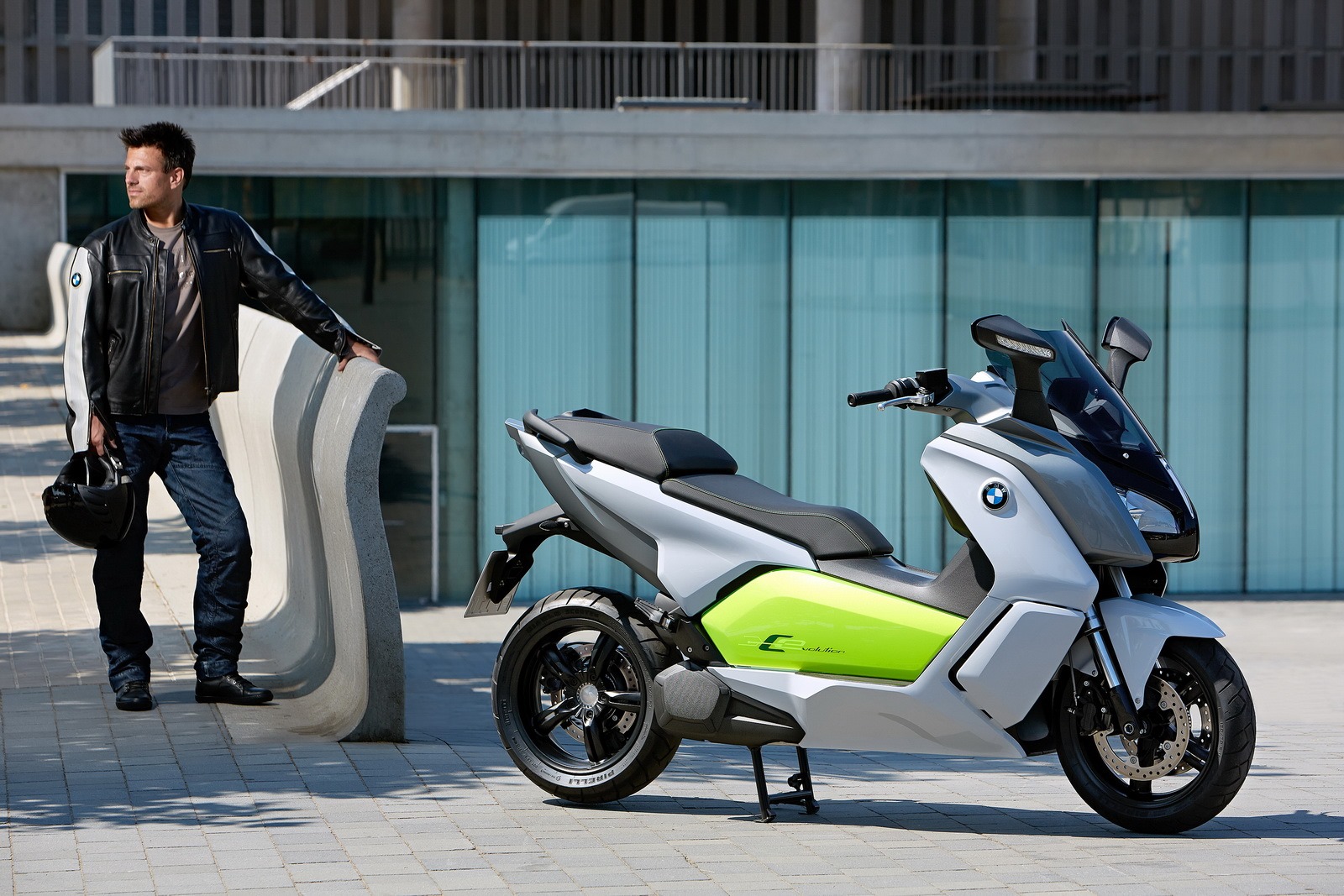 [BMW-Electric-Scooter-39%255B2%255D.jpg]