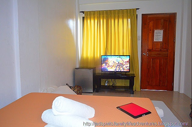 http://jadspiritsfamilylifeadventures.blogspot.com/2014/10/5-things-that-makes-san-juan-la-union.html DSC_1771