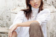 Natalie Imbruglia