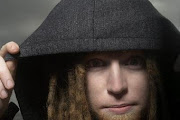 Newton Faulkner