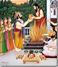 Dasharatha taking remnants of sacrifice