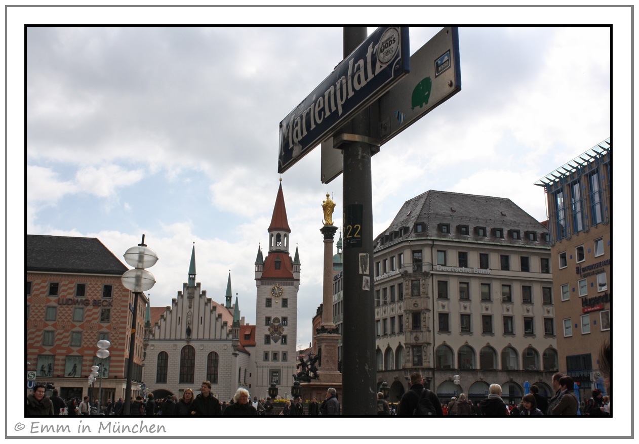 [Marienplatz-sign-Munich3.jpg]