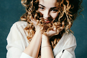 Ella Eyre