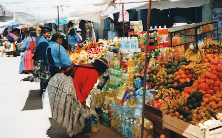 05. Piata de legume din Puno.jpg