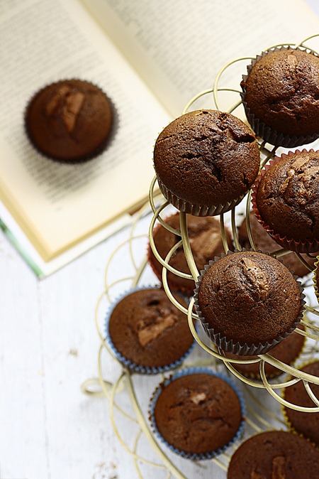Muffins cu cafea mocha si ciocolata amaruie – Just Love Cookin