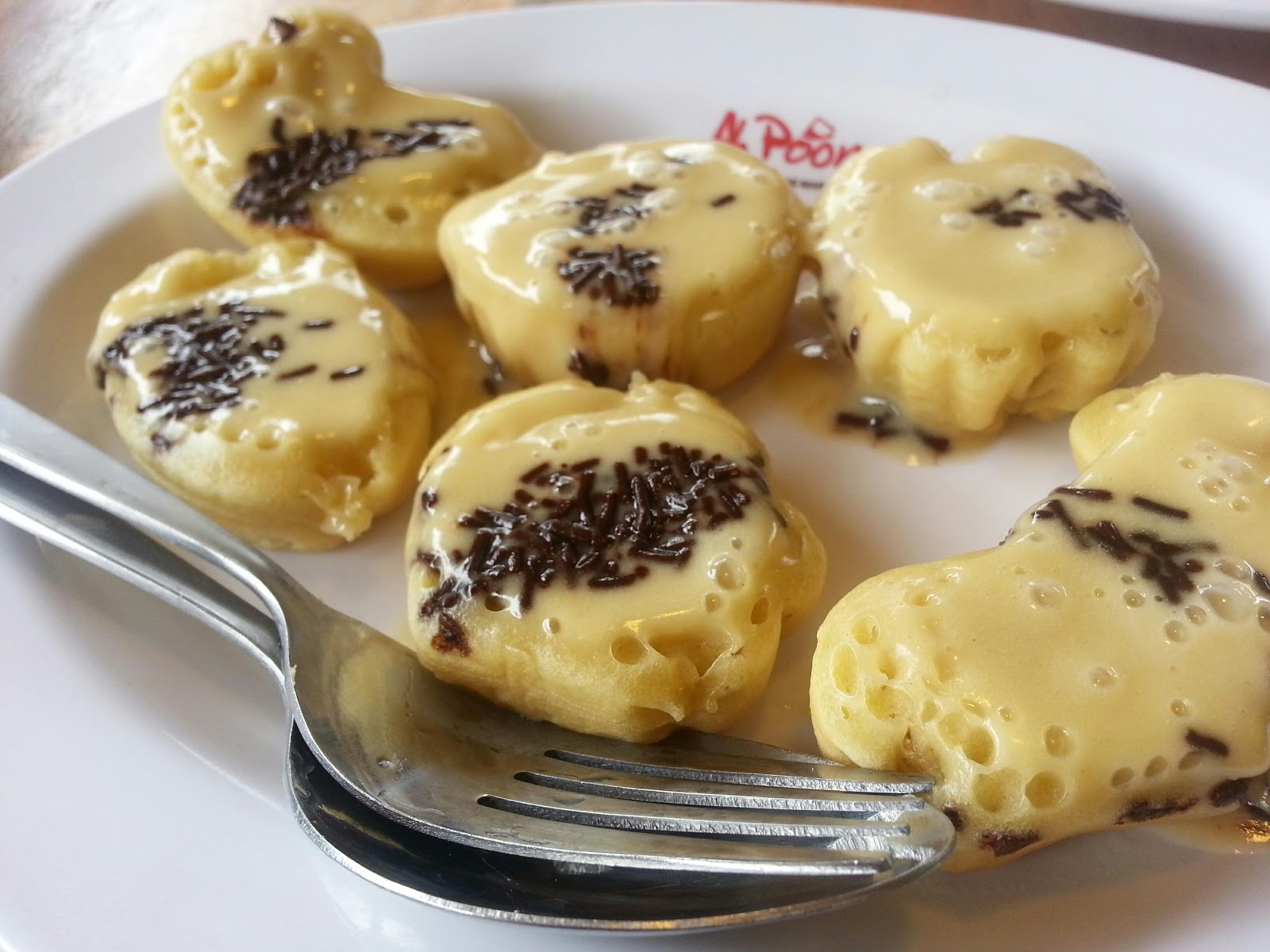 The Five Delicious Snacks in Bandung that Will Melt in Your Mouth