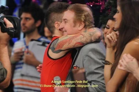 Abrazo Santiago Fede Bal.jpg