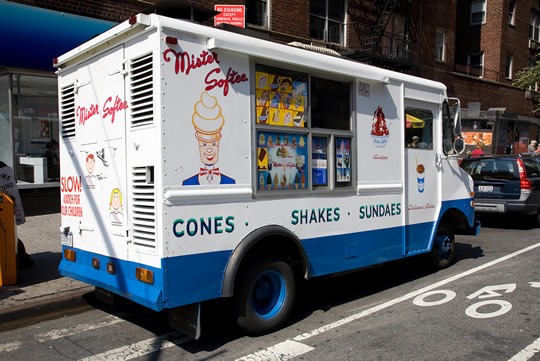[mister-softee-ice-cream-man-truck%255B3%255D.jpg]