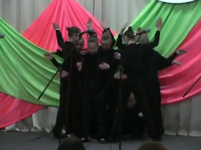 vlcsnap-2013-06-11-16h26m17s81.png (288×216)