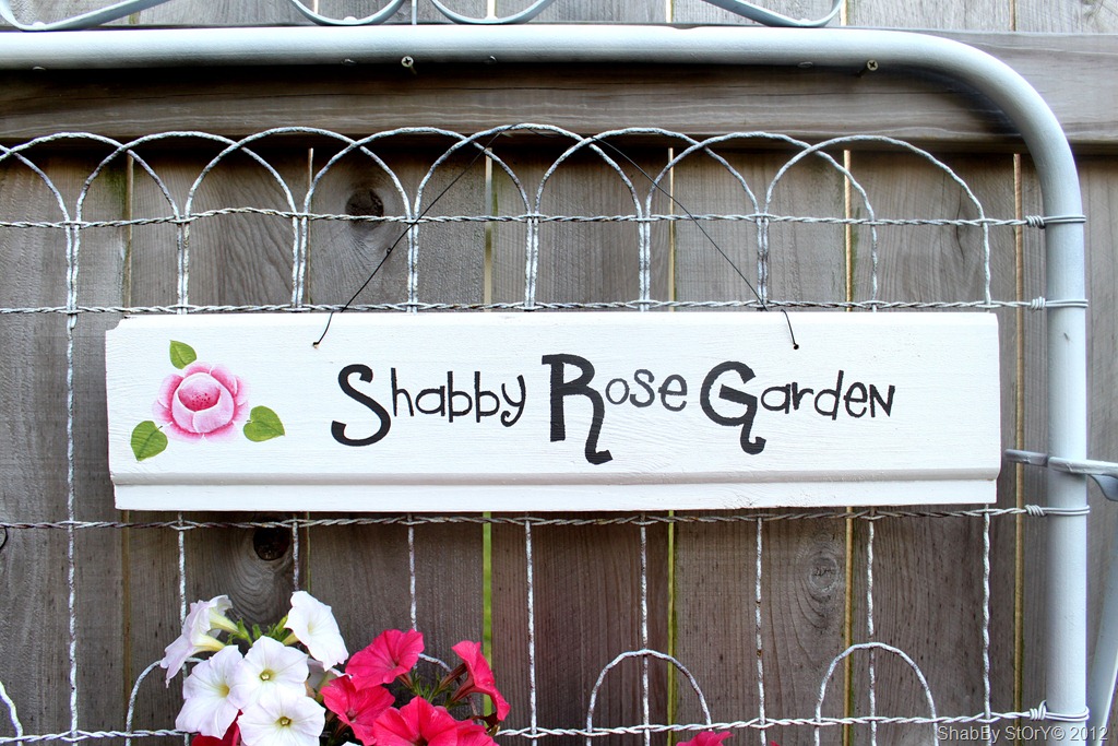 [shabby-rose-garden-sign%255B3%255D.jpg]
