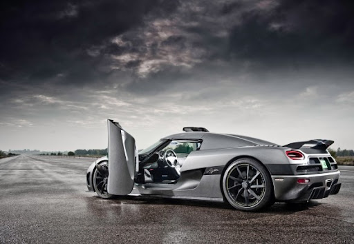 Koenigsegg Agera Specification Features